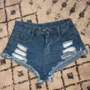 ****highwaisted shorts****